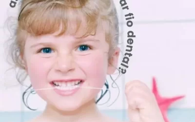 As crianças precisam usar fio dental